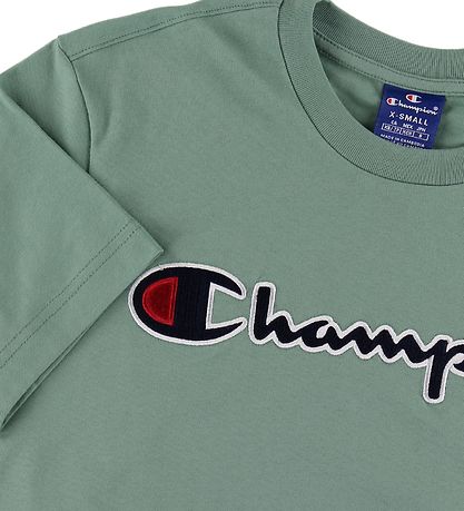 Champion Fashion T-shirt - Dusty Green w. Logo Champion Fashion T-shirt - Dusty Green w. Logo