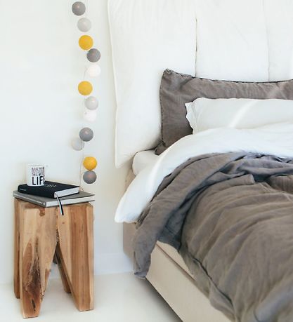 Iris Lights Chain - 20 Lights - Gotland Iris Lights Chain - 20 Lights - Gotland