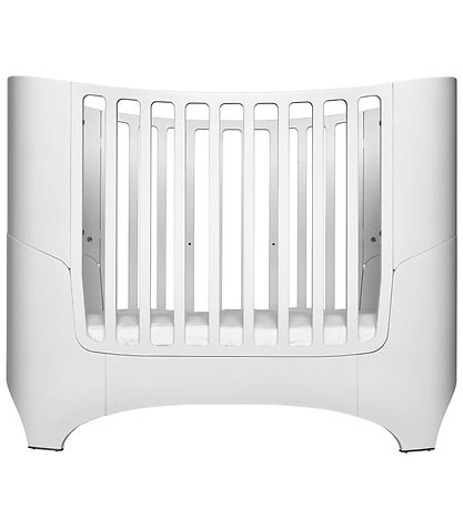 Leander Classic+ Bed - Baby/Junior - 120/150x70 cm - White Leander Classic+ Bed - Baby/Junior - 120/150x70 cm - White