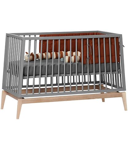 Leander Luna Babybett - 120x60 - Grau/Eiche Leander Luna Babybett - 120x60 - Grau/Eiche