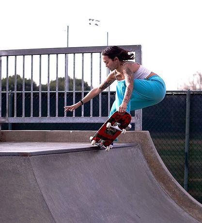 Impala Skateboard - Blossom - 8.0 '' - Poppy Impala Skateboard - Blossom - 8.0 '' - Poppy
