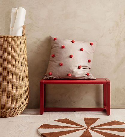 ferm Living Rug - 70 cm - Wool - Dark Brick/Off White ferm Living Rug - 70 cm - Wool - Dark Brick/Off White