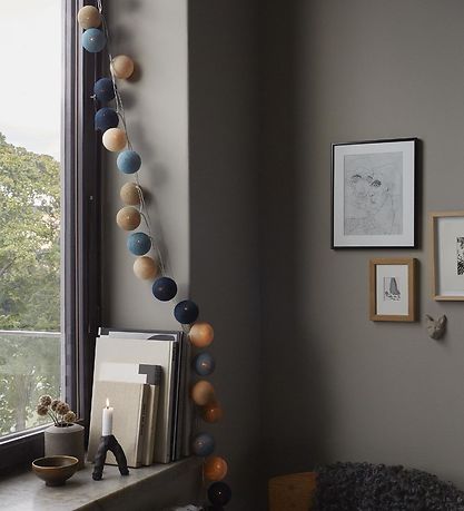 Iris Lights Light Chain - 35 Lights - Atlantic Ocean Iris Lights Light Chain - 35 Lights - Atlantic Ocean