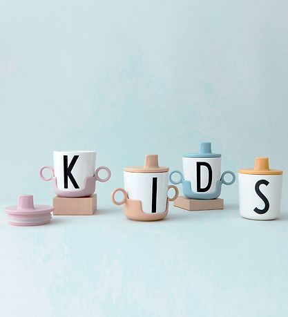 Design Letters Spout Lid - Mustard Design Letters Spout Lid - Mustard