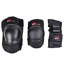 Triple Eight Protection Set - Little Tricky Junior - Black Triple Eight Protection Set - Little Tricky Junior - Black