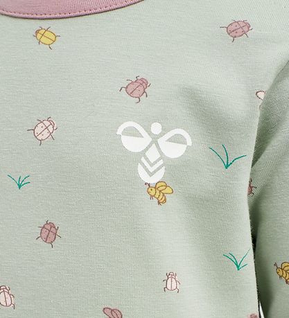 Hummel Blouse - hmlElla - Dusty Green w. Insects Hummel Blouse - hmlElla - Dusty Green w. Insects