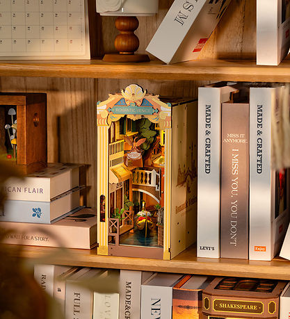 Diorama miniature Rolife - DIY - Coin lecture & Wonderland - Ven Diorama miniature Rolife - DIY - Coin lecture & Wonderland - Ven