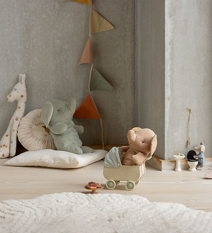 Maileg Soft Toy - Medium+ Elephant - Mint Green