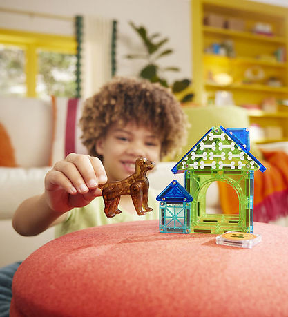 Magna-Tiles Magnet set - 13 Parts - Dog House