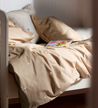 Juna Bedding - Daisy - Junior - Sand/White