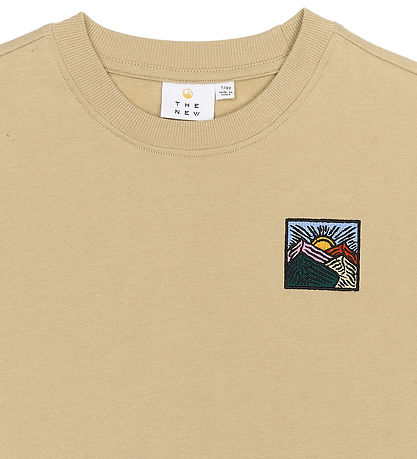 The New T-Shirt - TnRowan - Humus