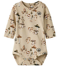 Body m/l Name It - NbmOfeyan - Fossile d'Islande