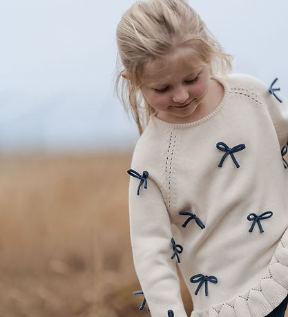Hanevild Blouse - Knitted - Ivory/Bows