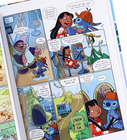 Forlaget Carlsen Book - Agent Stitch - A Stream Of Enemies