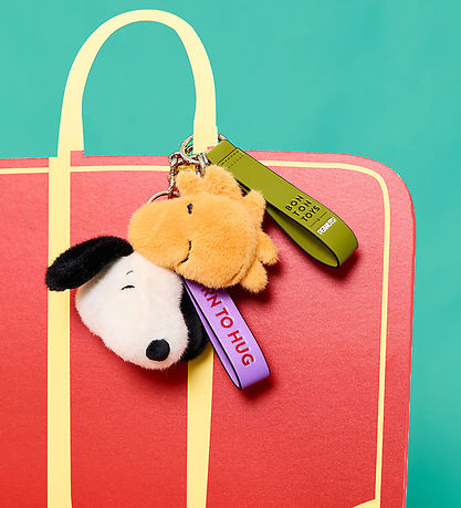 Bon Ton Toys Keychain - 8 cm - Snoopy ECO Fuzzy Cream behind cha