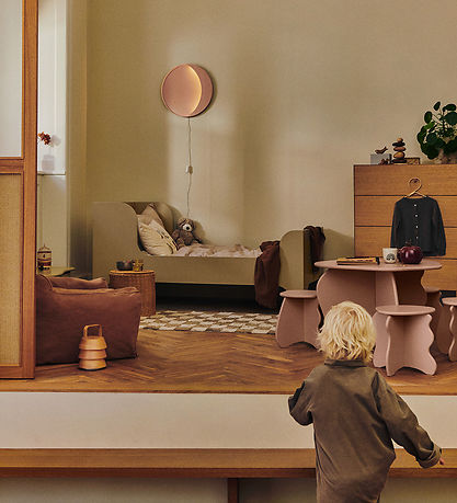 Ferm Living Wall Lamp - Neba - Rose
