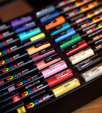 Posca Markers w. Metal case - 20 pcs - Manga Hero