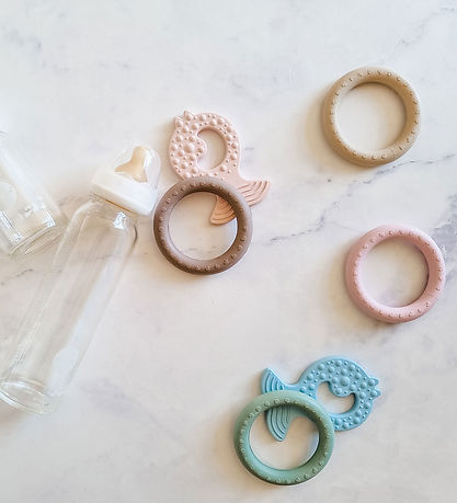 Anneau de dentition Hevea - 2 Pack - Sable et écume de mer Blue Anneau de dentition Hevea - 2 Pack - Sable et écume de mer Blue