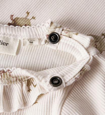 Lil' Atelier Bodysuit l/s - Rib - NbfLavo - Almost Mauve/Goose Lil' Atelier Bodysuit l/s - Rib - NbfLavo - Almost Mauve/Goose