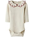 Lil' Atelier Bodysuit l/s - NmfFundo - Turtledove/Red Dahila Lil' Atelier Bodysuit l/s - NmfFundo - Turtledove/Red Dahila