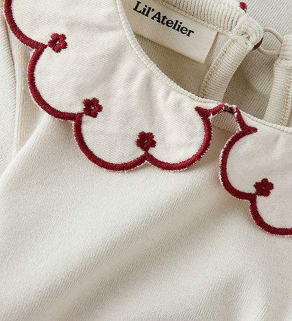 Lil' Atelier Bodysuit l/s - NmfFundo - Turtledove/Red Dahila Lil' Atelier Bodysuit l/s - NmfFundo - Turtledove/Red Dahila