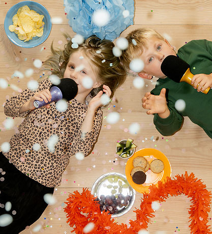 Lalarma Microphone - Glitter Grove - Purple Lalarma Microphone - Glitter Grove - Purple