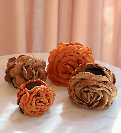 By Stær Hair Clip - Daisy - Large - Dark Brown By Stær Hair Clip - Daisy - Large - Dark Brown