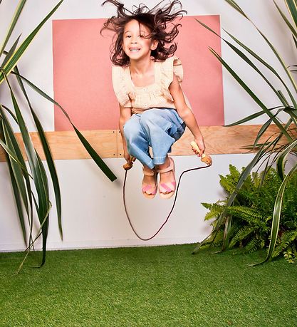 Lilliputiens Skipping Rope - Anais - Pink Lilliputiens Skipping Rope - Anais - Pink