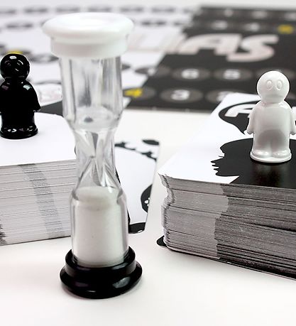TACTIC Board Game Games - Alias - Women Against Men