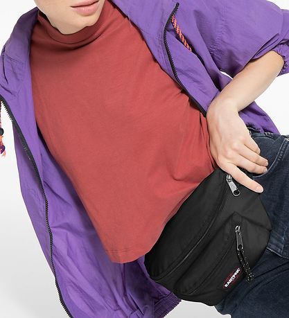 Eastpak 벨트백 - 강아지 가방 - 3L - 검정색