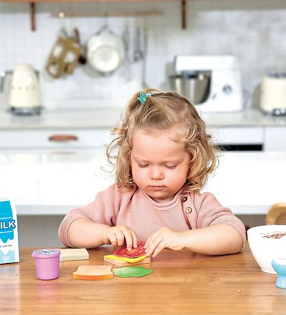 Hape Play Food - 13 Parts - Breakfast