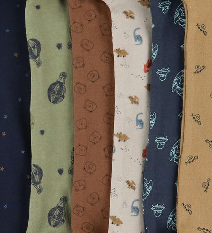 Pippi Bodysuit - 1 pcs - Assorted - K/Æ - Coloured w. Pattern Pippi Bodysuit - 1 pcs - Assorted - K/Æ - Coloured w. Pattern