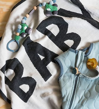 Sebra Knitted Baby Blanket - 80x80 - Ivory/Charcoal Sebra Knitted Baby Blanket - 80x80 - Ivory/Charcoal