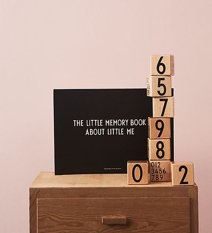 Design Letters Trékubbar - Náttúrulegt M. Tölur Design Letters Trékubbar - Náttúrulegt M. Tölur